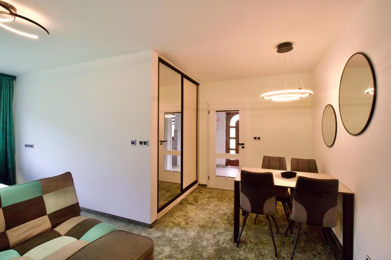 Apartman Uprostred Trojuhelniku Praha - Karlovy Vary - Plzen Kolesovice Екстериор снимка